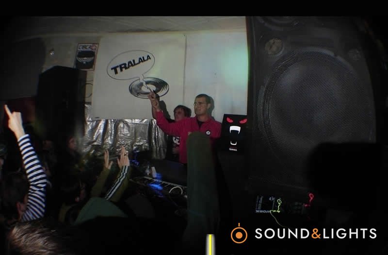 Tralala underground party — Bucharest