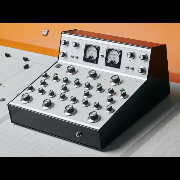 Varia Instruments RDM40 audio/sound gear rent in Ibiza